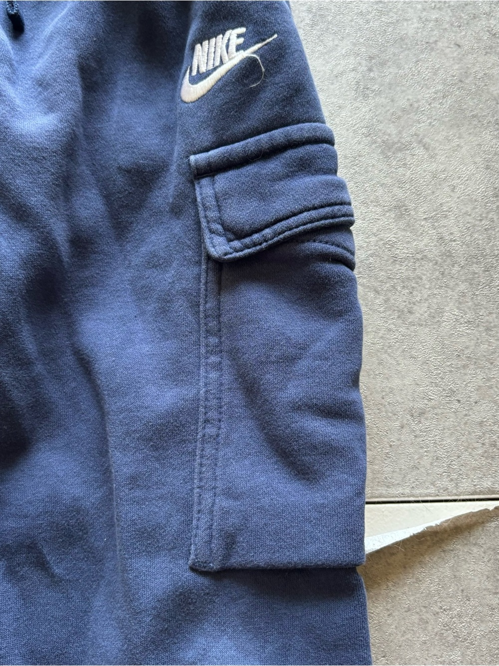 Navy nike cargo sweatpants - Picture 6 of 7